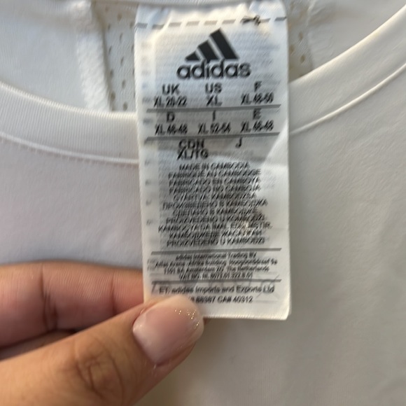 Adidas white work out top XL - Picture 2 of 3